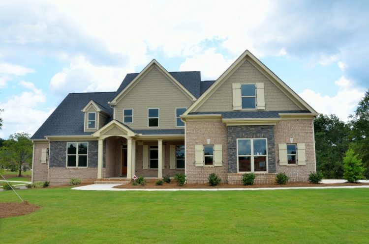 10 Important Things To Do When Moving Into a New House