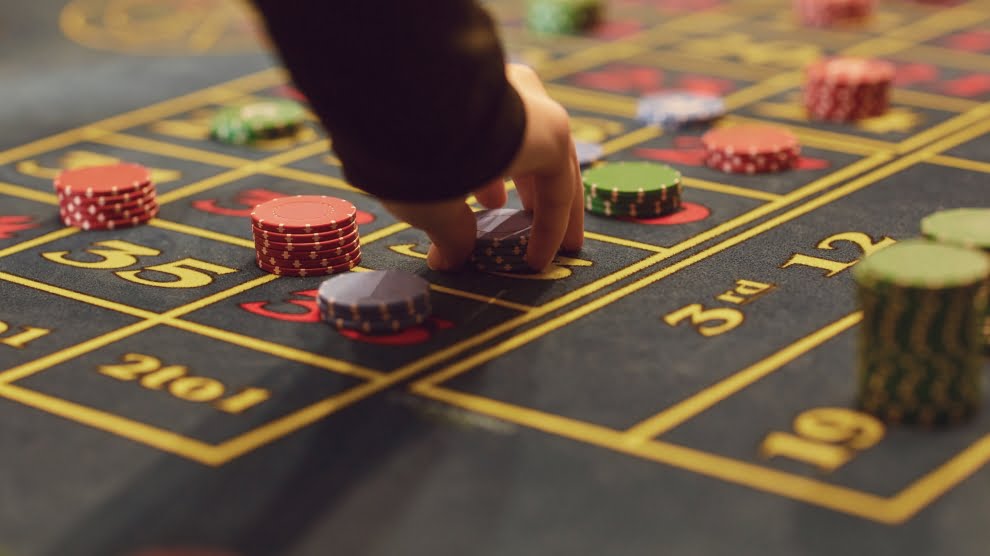 Gambling: Rules for managing your money on the online platform - Wheon