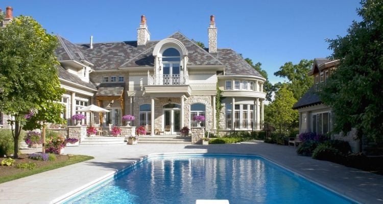 Top 7 Features of a Luxury Home in Melbourne