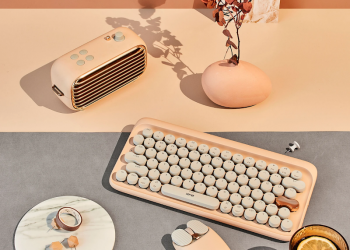 Back to School Shopping List: The Best Buy Mechanical Keyboard Ever!