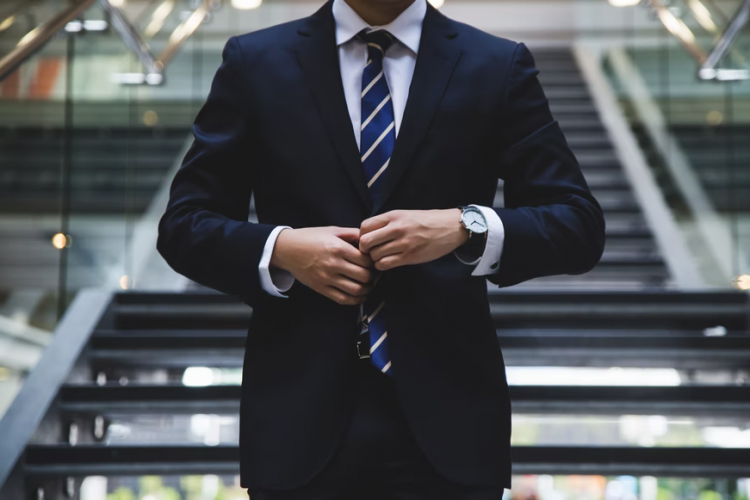 8 Reasons to Employ a Business Lawyer