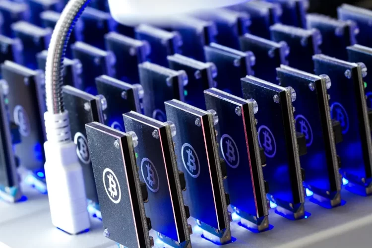 HOW TO TEACH BITCOIN MINING IN AN EDUCATIONAL WAY