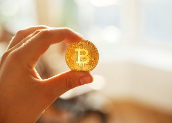 Role of Peer-to-peer Technology In Bitcoin Transactions