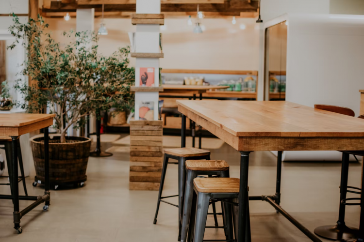 Why Wood-Focused Aesthetics Remain a Timeless Interior Decor Style