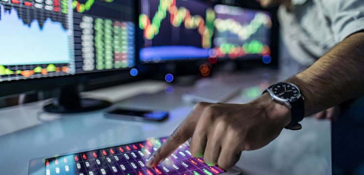 5 Crucial Things to Consider When Selecting a Forex Broker