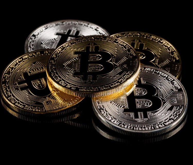 The Complete Guide to Bitcoin and Blockchain Technology