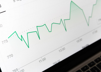 How to benefit from financial market predictions