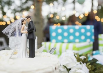 Wedding Gift Ideas That Will Make the Bride and Groom Happy