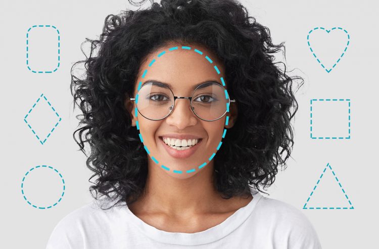 Reasons Why Oval Eyeglasses Are Trending Right Now