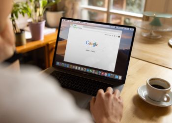 7 Benefits You Get When Working with a Google Ads Agency