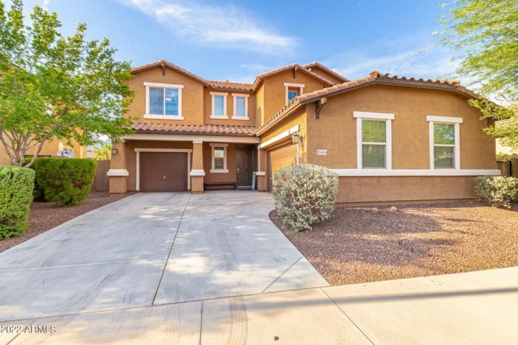 What factors to consider while buying a home in Buckeye?