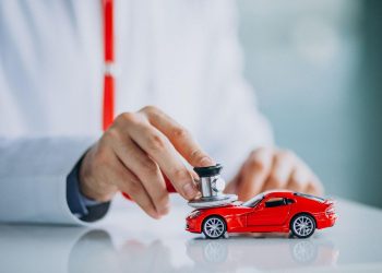 Why Should One Opt for Car Insurance During Monsoons?