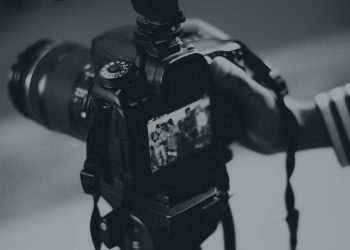 Life Hacks to Protect Your Photos from Theft on the Internet