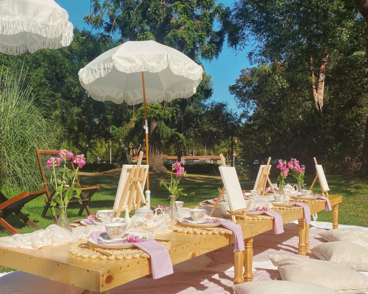 How To Plan Your Birthday Picnic With Friends And Family: Tips
