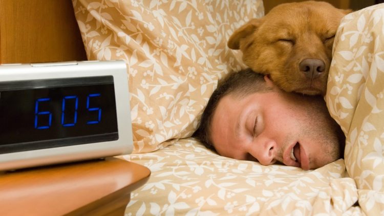 5 Simple Ways to Wake Up Easier