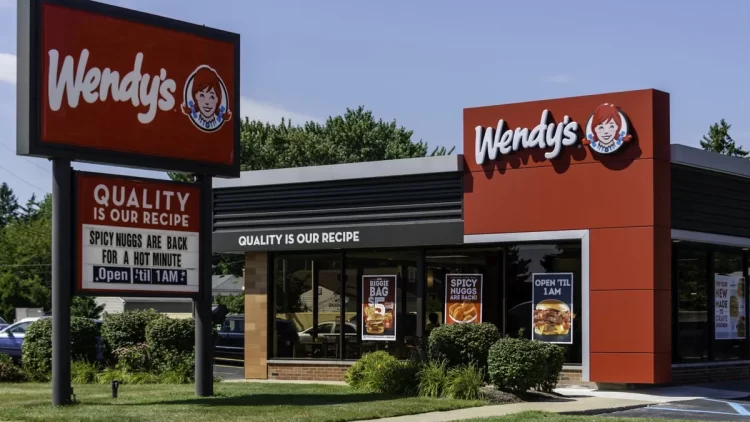 What Time Does Wendy’s Open?