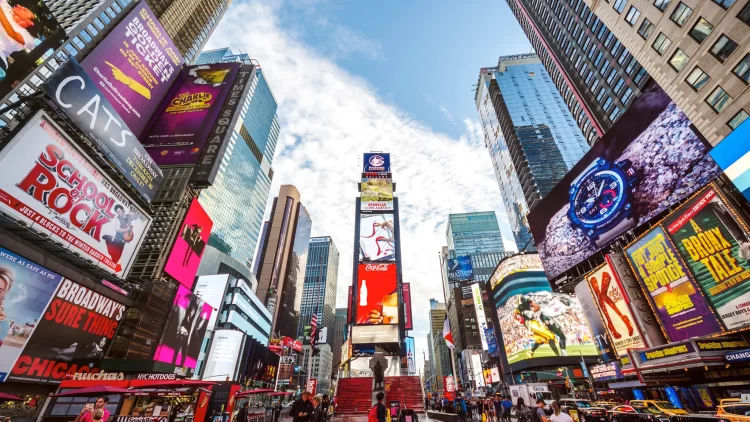 The New Yorker’s Guide to a World Tour: Your Ultimate Checklist for a Global Adventure