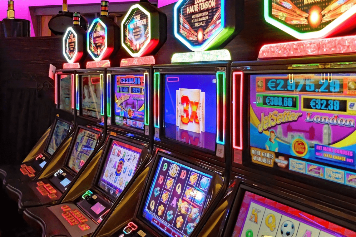 How To Get Bonus Programs And Loyalty Systems In Online Casinos?