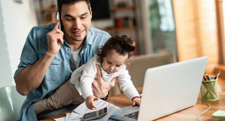 Balancing Act: Juggling Family Life and a Home Business