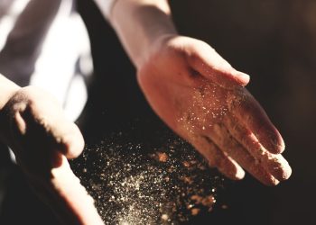 Qualifications and Skills Required for Success in Los Angeles Private Chef Jobs