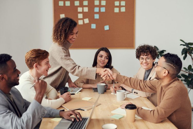 How to Incorporate De-Escalation Training into Employee Onboarding