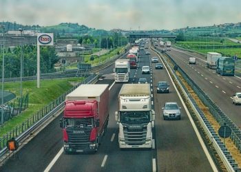 How to Optimize Trucking Operations