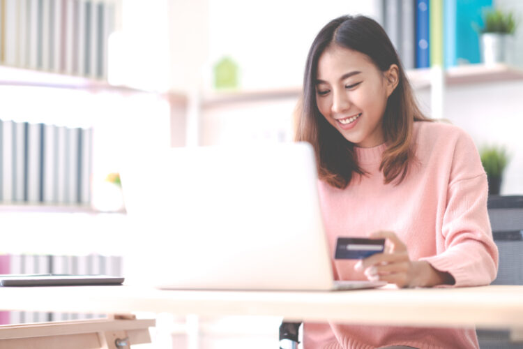 Credit Line Hacks: Unconventional Ways to Maximise Your Benefits