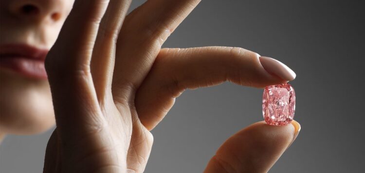 Pink Diamonds: A Smart Investment You Can Actually Wear