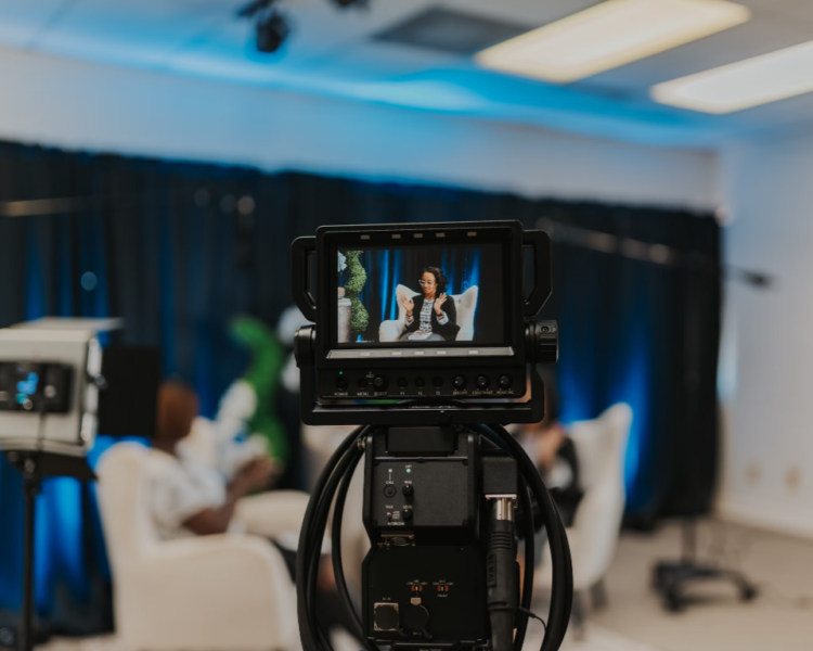 Kick Streaming Service: Turning Viewers into Customers