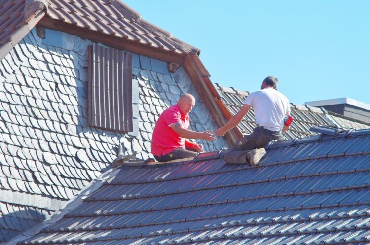 Understanding the Different Types of Materials Used in Commercial Flat Roofing