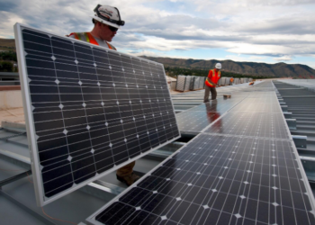 Breaking Down the Components of a Modular Solar Panel System