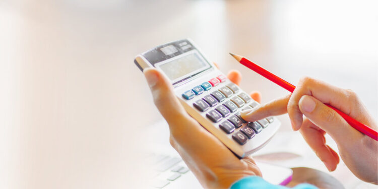 How to Get a Grip on Life Insurance with a Term Plan Calculator?