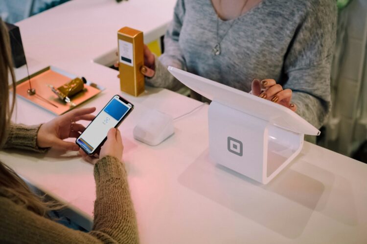 BNPL vs. Credit Cards: Which Is Better for You?
