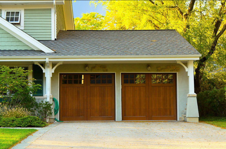 7 Benefits of Choosing an Aluminum Garage Door for Your Home