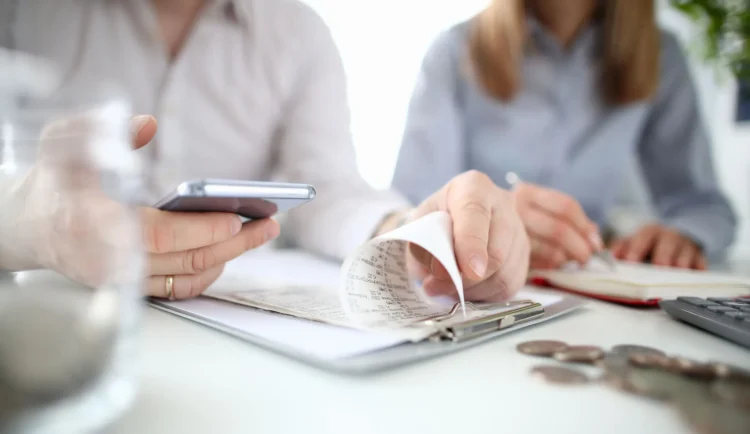 Financial Learning Leaders: Top Investment Education Providers