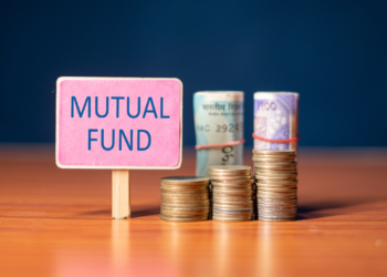 Large-Cap Schemes: How They Achieved Nearly 20% Annualised Returns in the Past 5 Years