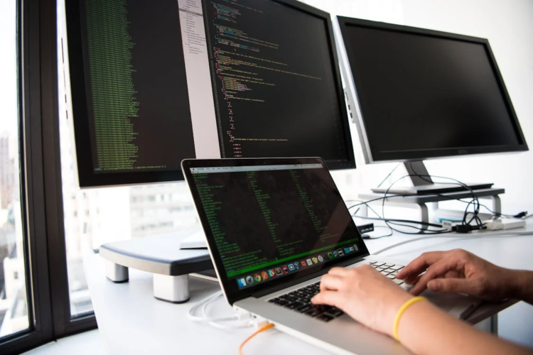 The Hidden Danger of Overstimulation: How Too Much Input Is Hurting Your Work Performance