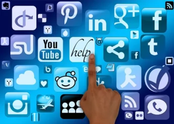 How to Build a Loyal Twitter Following and Increase Likes?