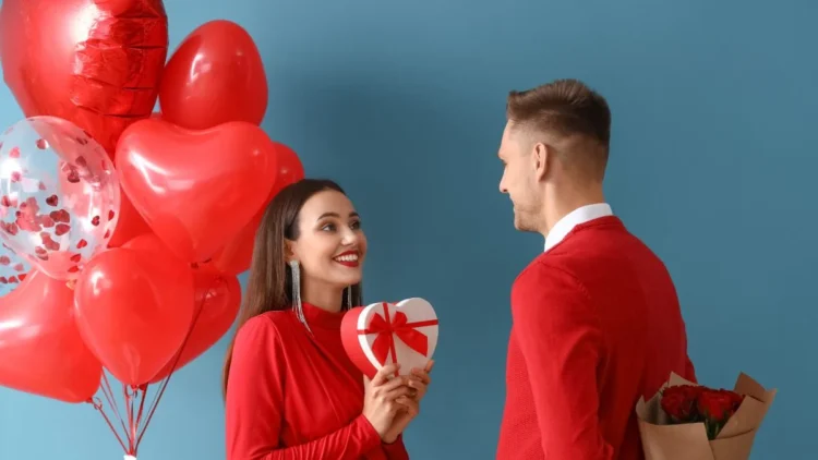 Express Your Love with These Unique Rose Day Gift Ideas