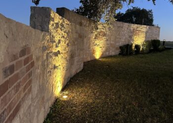 A Beginner’s Guide to Low Voltage Landscape Lighting Wire Lengths 