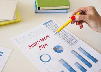 Who should invest in low-duration mutual funds?