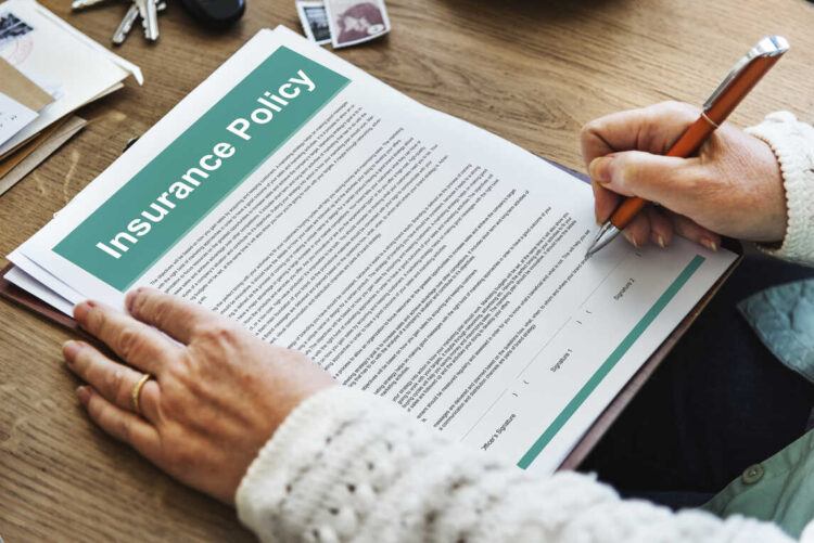 Guaranteed Return Insurance vs Term Life Insurance: Key Difference
