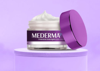 Stretch Marks Cream for New Moms: What to Look for and Avoid